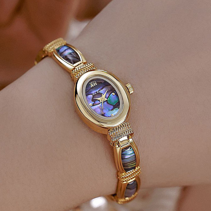 Quiet Luxury Watch - Oval Kadranlı Kadın Bileklik Saatleri Üst