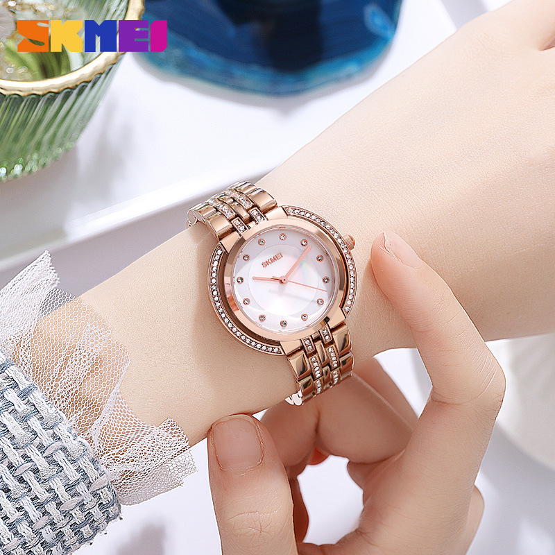 Luxury Watch - Bayan Bilezik Kuvars Saatler Lüks Taklidi