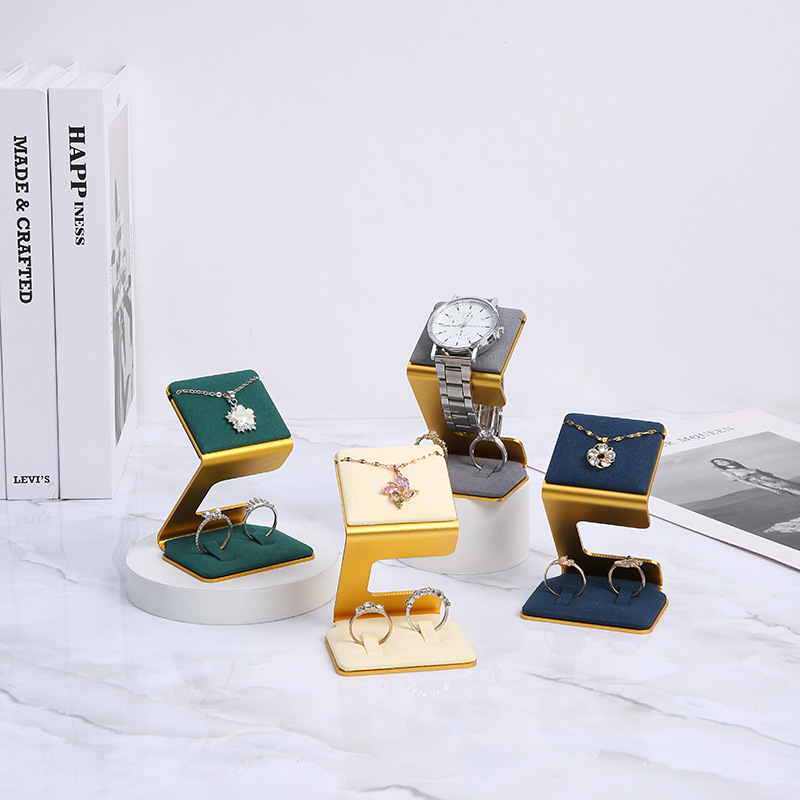 Luxury Watch Photo - Mini Metal Tüy Bırakmayan Takı Sergi
