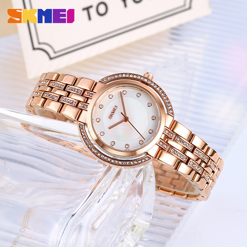 Bayan Bilezik Kuvars Saatler L - Luxury Watch incelemesi ve fiyatı